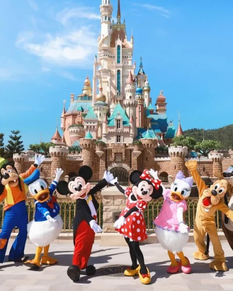 hongkong disney land trish travelers hub tours